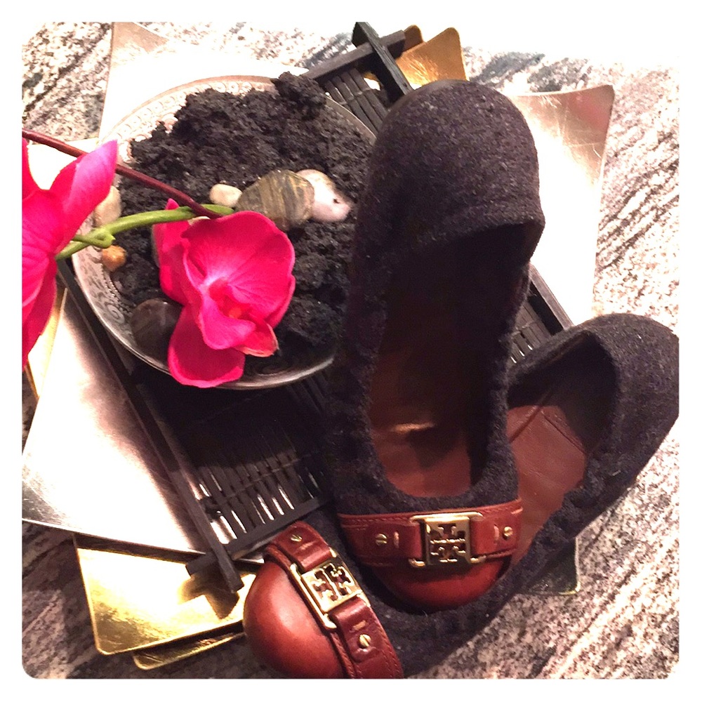 🌺Tory Burch Leather & Wool Ballet Flats